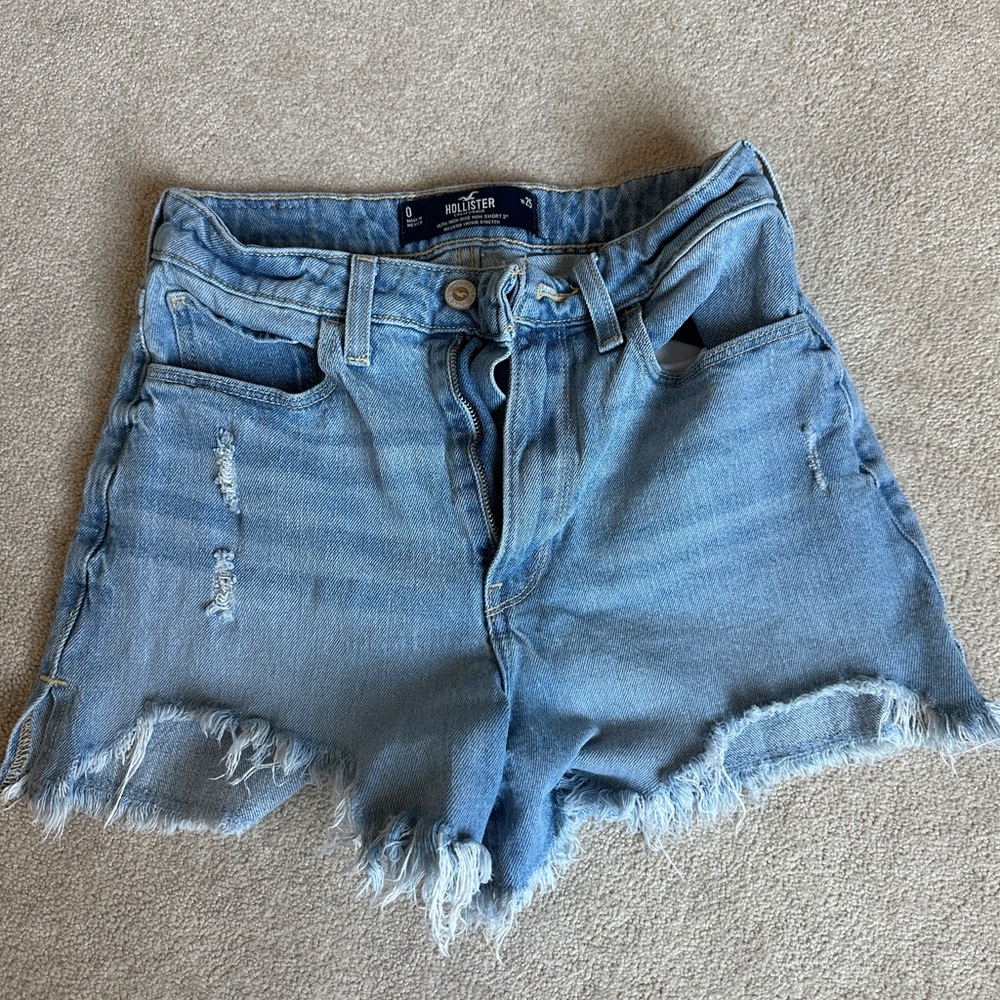 Hollister High Rise Mom Jean Shorts Distressed Cut-Off Hem